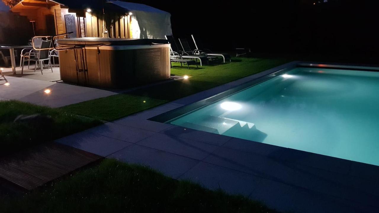 Appartement All In & Zwembad Леопольдсбург Екстер'єр фото